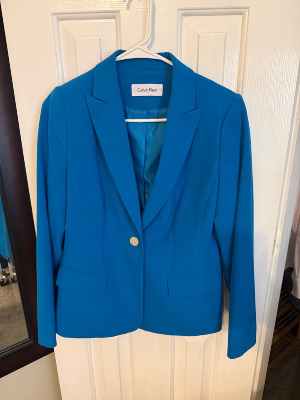Calvin Klein Women's Bright Turquoise Blazer with Single Button